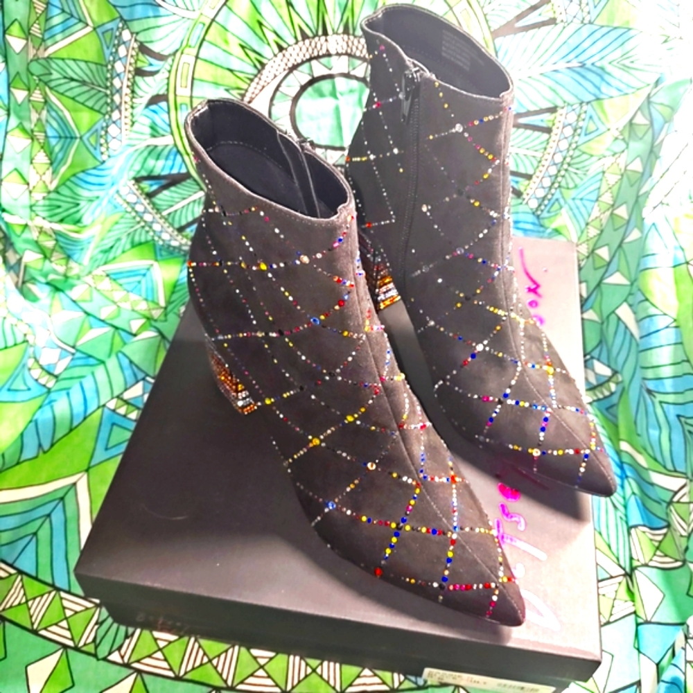 Betsey Johnson Black  Ankle Booties